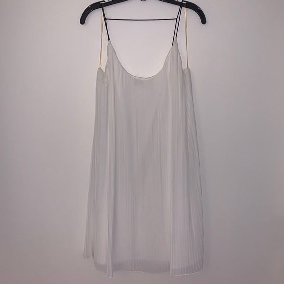 Pleated white cocktail dress with black straps - Picture 1 of 3